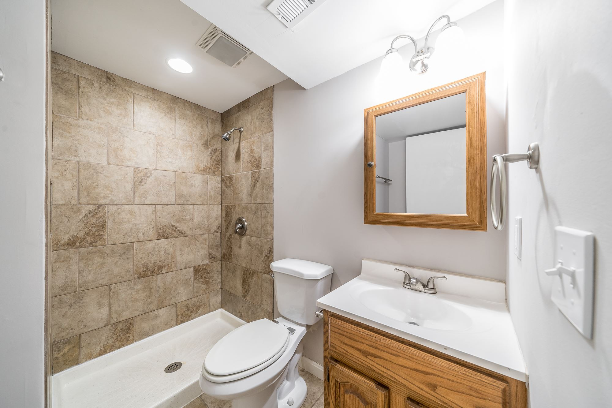 6214 Ridewood Court Burlington, KY 41005 - Photo 16 of 32 Gallery Image 16