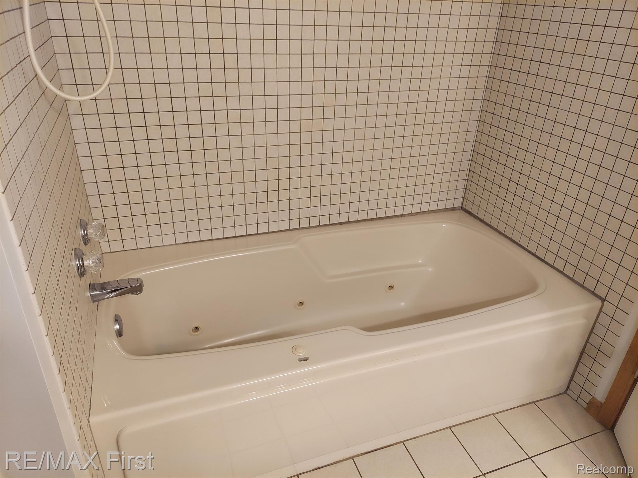 3703 Donley Avenue Rochester, MI 48309 - Photo 17 of 25