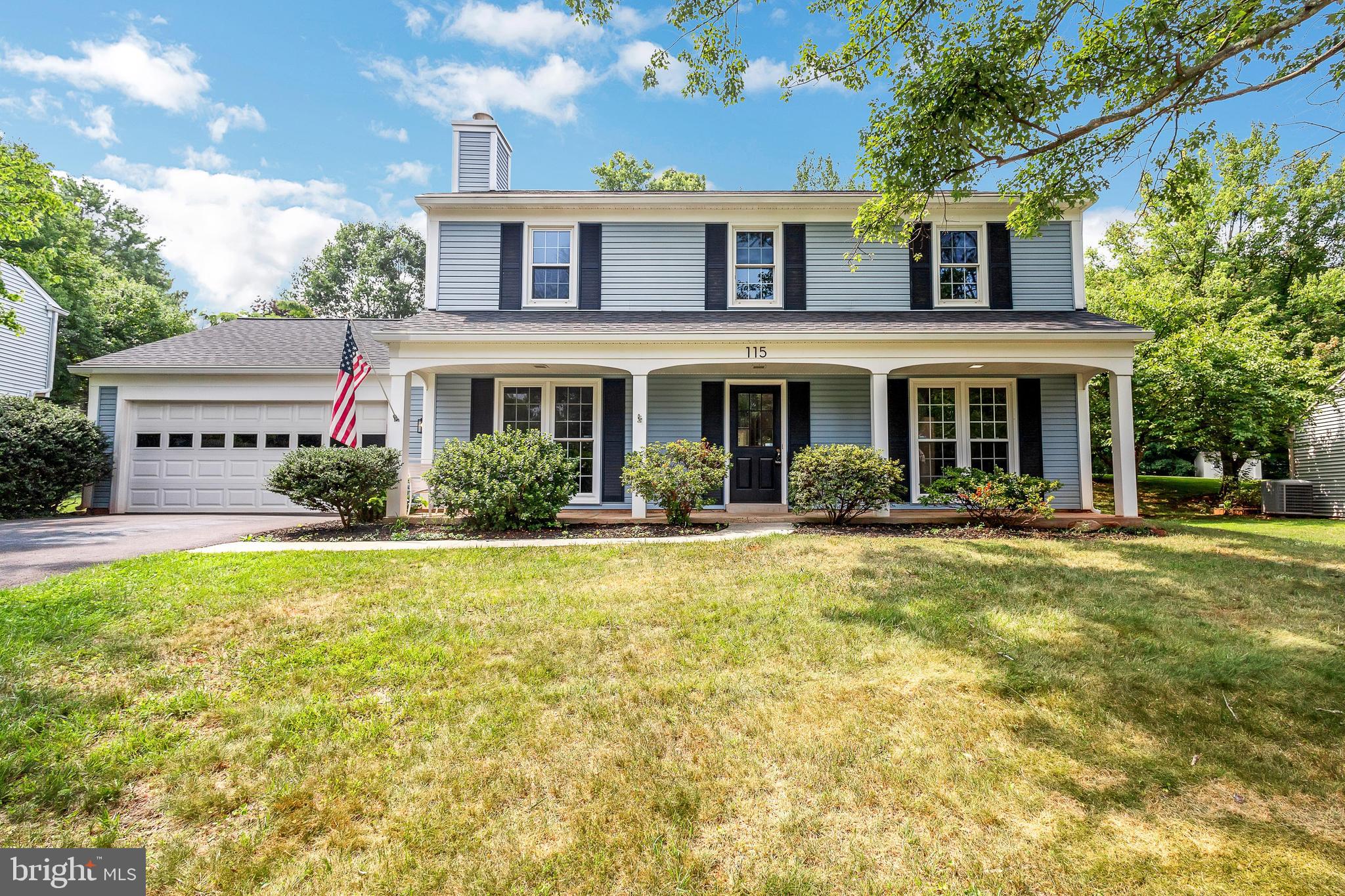 115 Peyton Road Sterling, VA 20165 - Photo 2 of 33 Sitting on 1 acre - this home is waiting you!