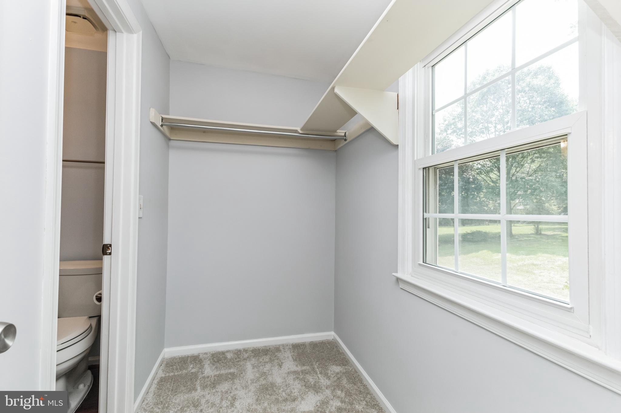 115 Peyton Road Sterling, VA 20165 - Photo 24 of 33 Walk In Closet