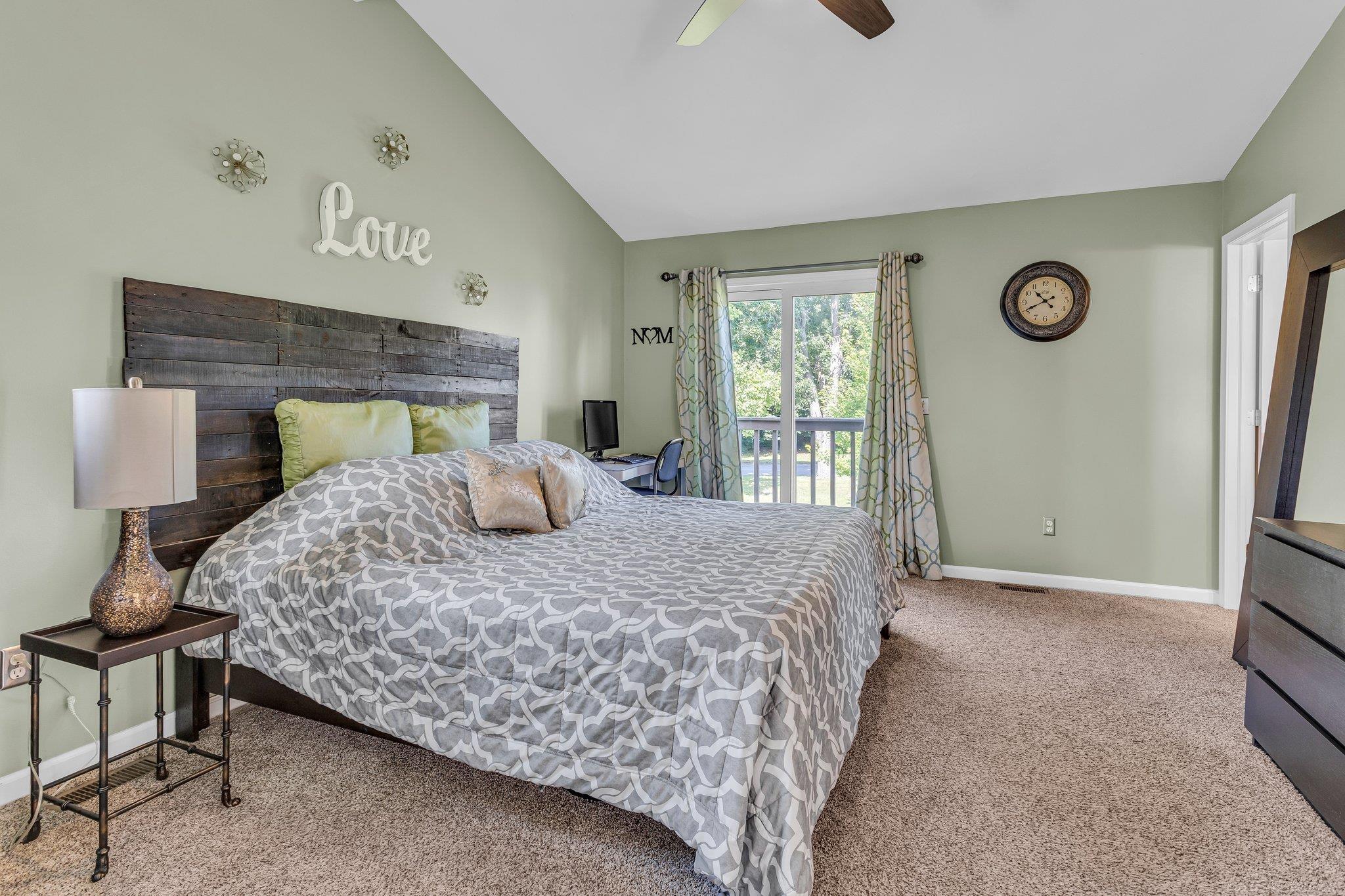 690 Baker Street Rochester Hills, MI 48307 - Photo 23 of 30