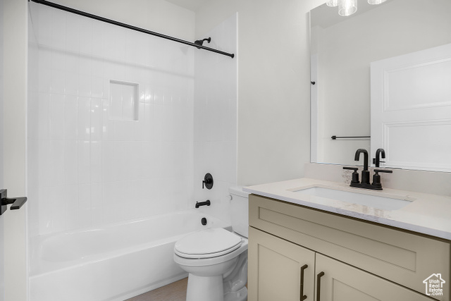 1631 West Century Lane, Unit B Mapleton, UT 84664 - Photo 15 of 33 Bathroom featuring shower combination and vanity