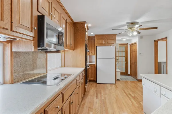 $724,999 | 147 West Street, Douglas, MA 01516