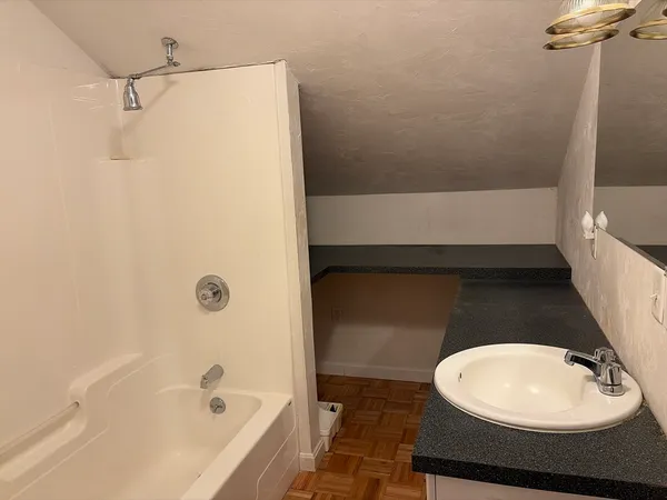 $724,999 | 147 West Street, Douglas, MA 01516