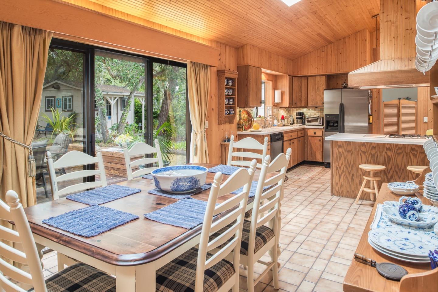 2948 Sloat Road Pebble Beach, CA 93953 - Photo 16 of 26 Gallery Image 16