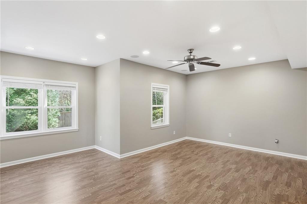 210 Ivey Oaks Way Roswell, GA 30076 - Photo 33 of 43