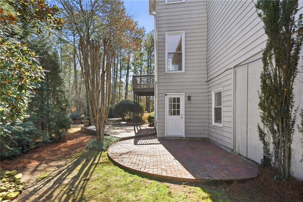 210 Ivey Oaks Way Roswell, GA 30076 - Photo 38 of 43