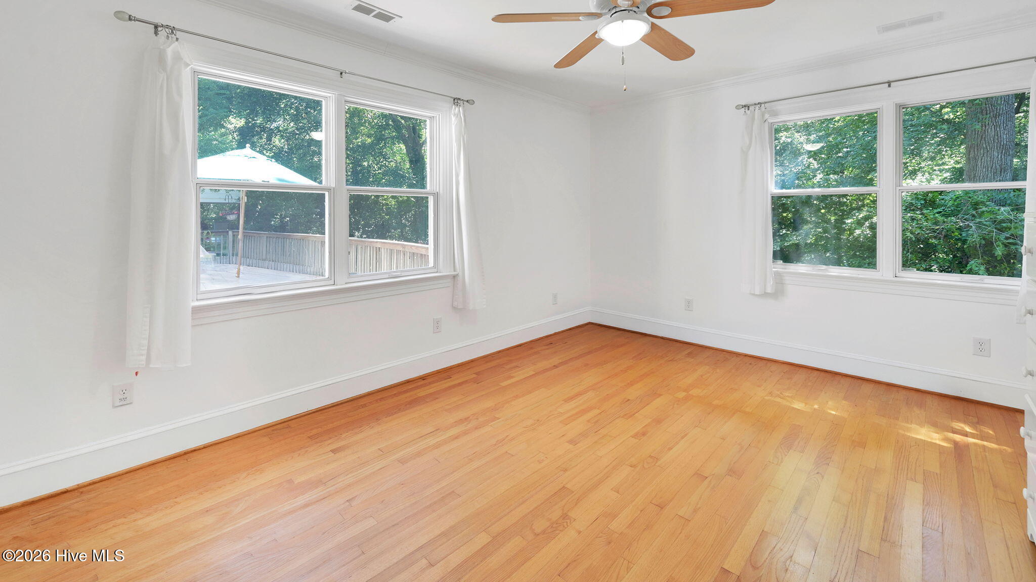 141 East Longmeadow Road Greenville, NC 27858 - Photo 19 of 70