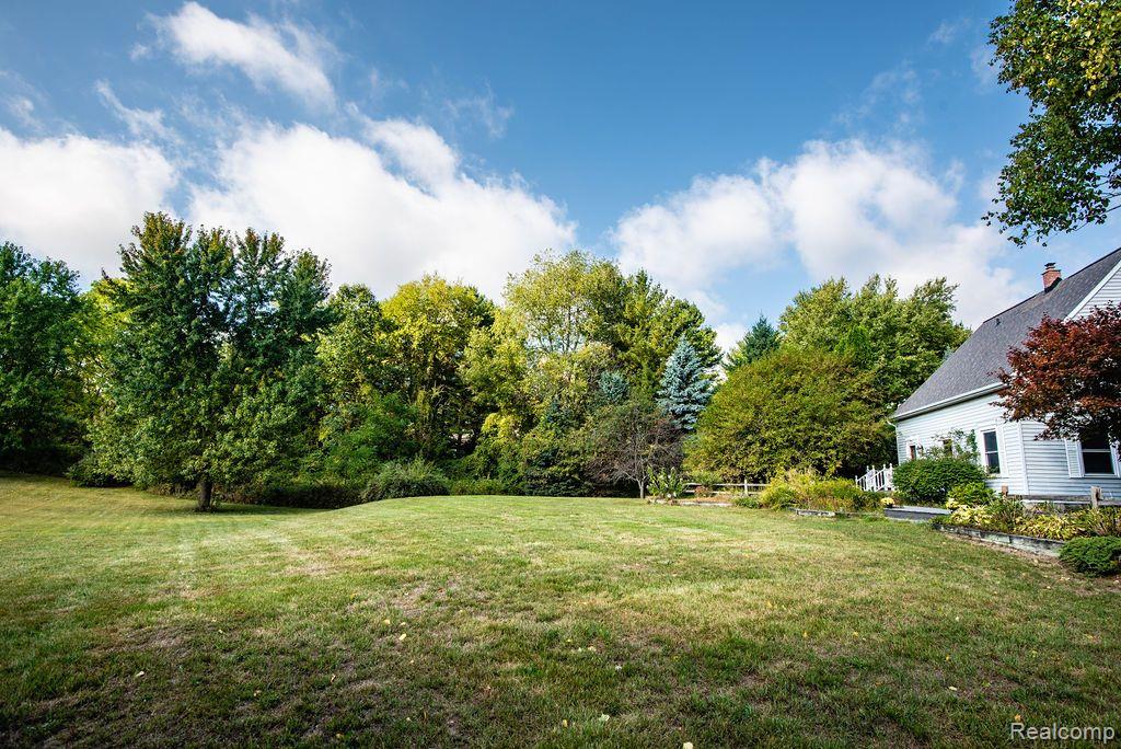 440 West Brocker Road Metamora, MI 48455 - Photo 3 of 41