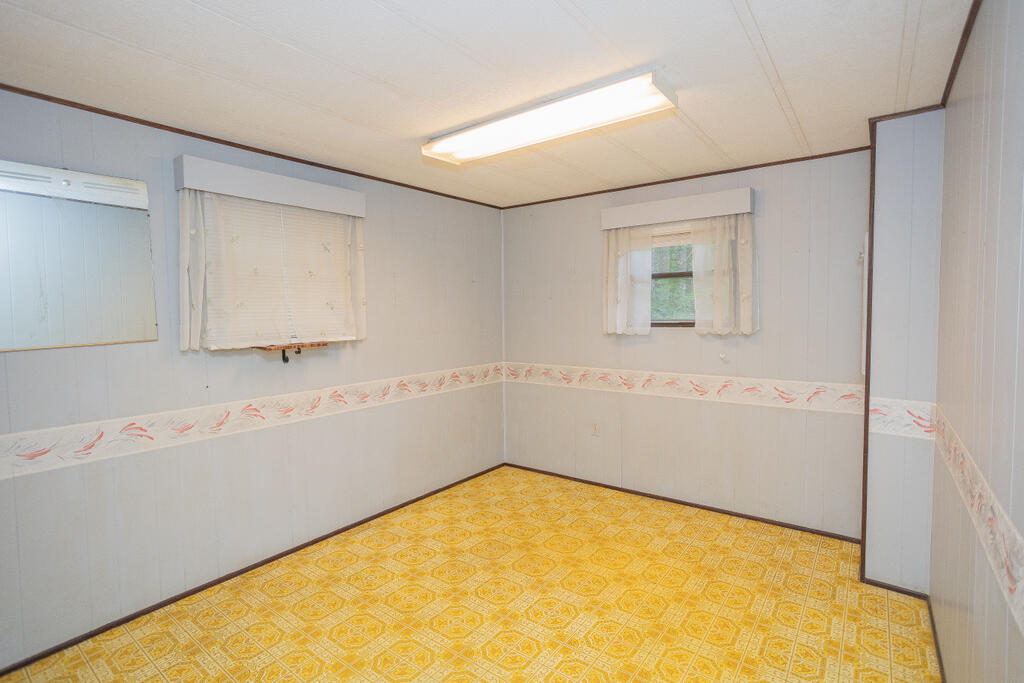 515 Munson Road Wilton, ME 04294 - Photo 11 of 37 sandy-river-realty-30