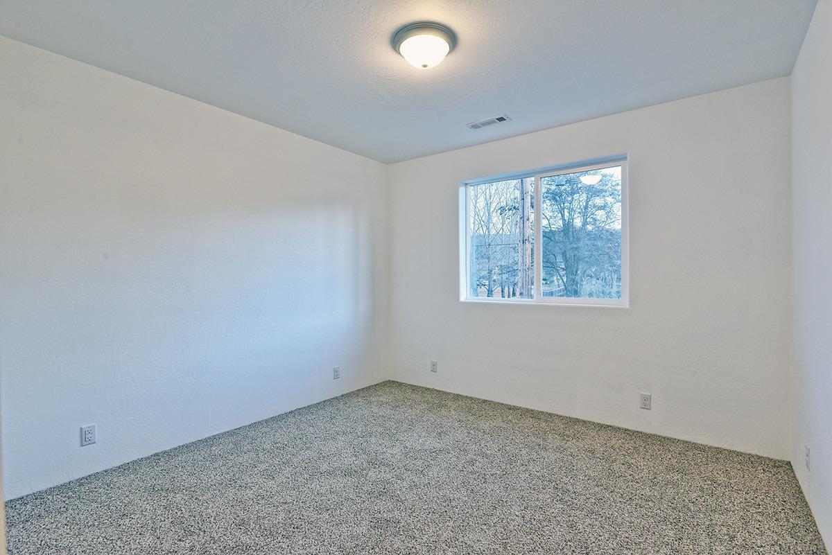 10014 Blackwell Road Central Point, OR 97502 - Photo 21 of 22 Additional Photo