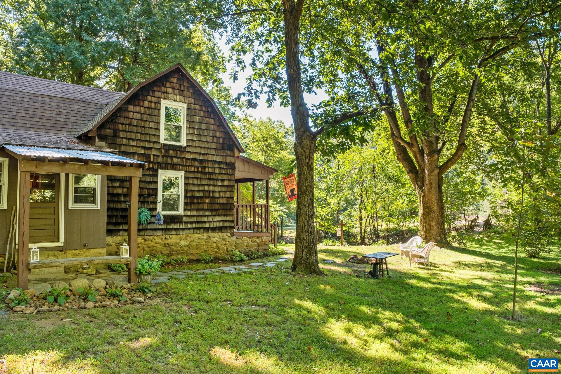 2960 Beech Grove Road Roseland, VA 22967 - Photo 21 of 73 front view of a house with a yard