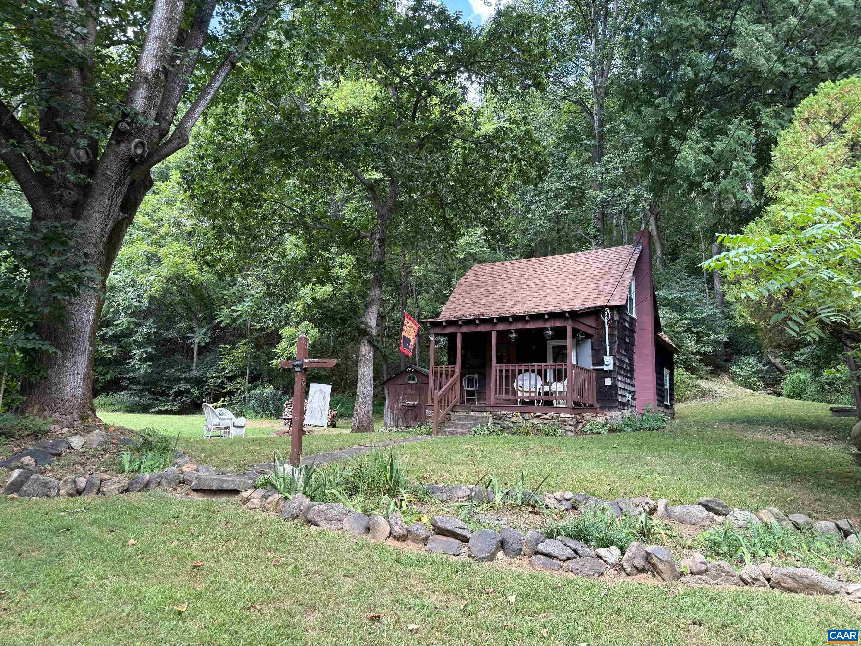 2960 Beech Grove Road Roseland, VA 22967 - Photo 23 of 73 front view of a house with a garden