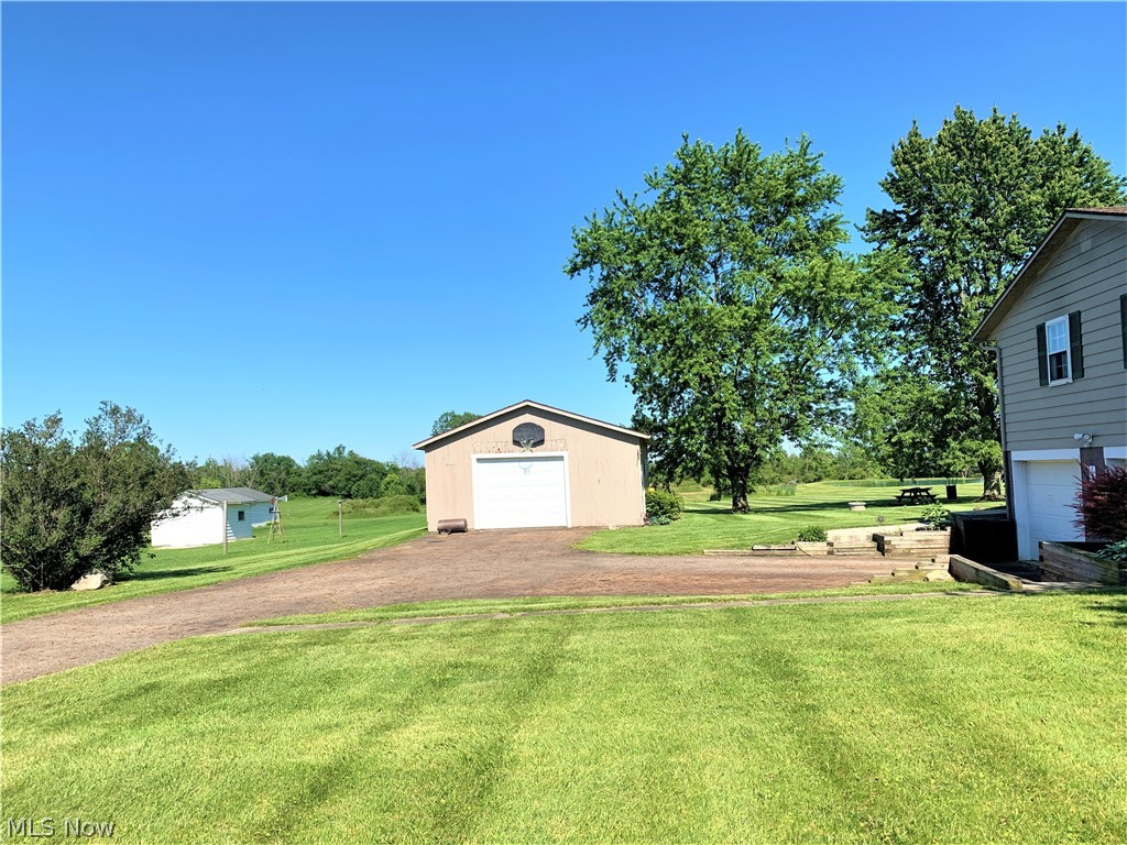 5471 Lance Road Medina, OH 44256 - Photo 15 of 21 Gallery Image 15