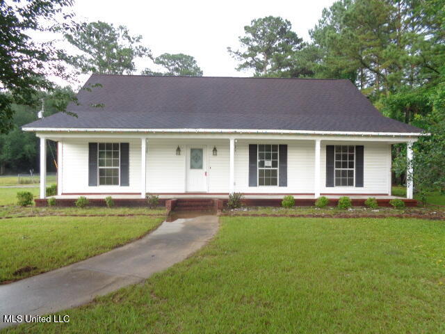 18700 Highway 63 Moss Point, MS 39562 - Photo 1 of 25 DSC02093
