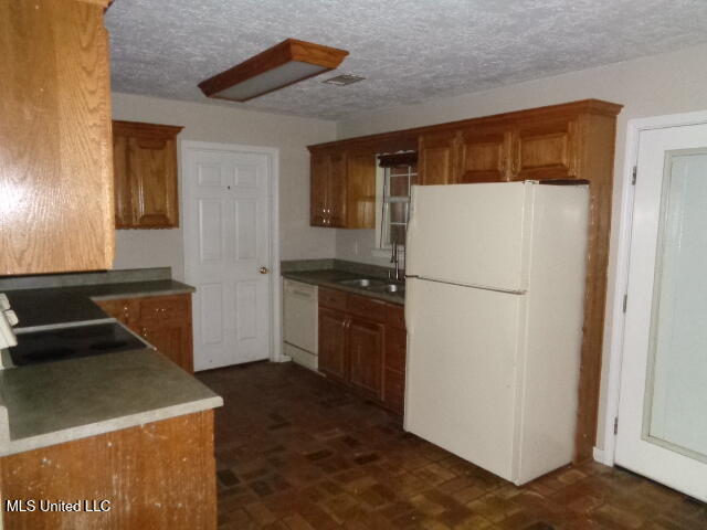 18700 Highway 63 Moss Point, MS 39562 - Photo 5 of 25 DSC02097