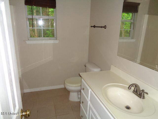 18700 Highway 63 Moss Point, MS 39562 - Photo 10 of 25 DSC02102