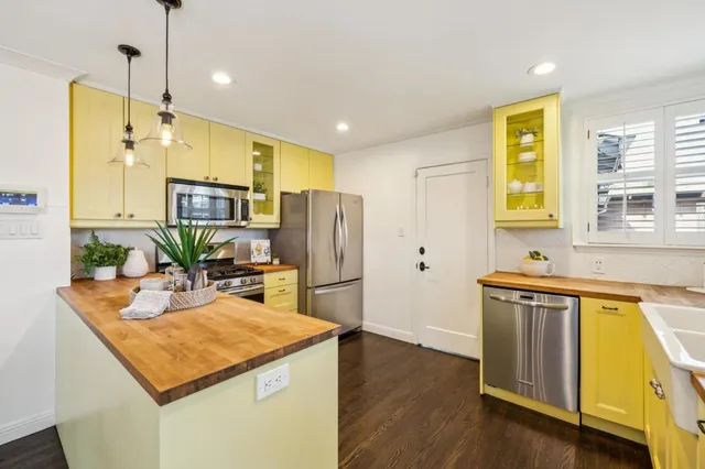 $1,180,000 | 240 North Humboldt Street, San Mateo, CA 94401