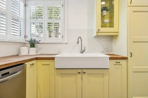 a bathroom with a sink and a toilet