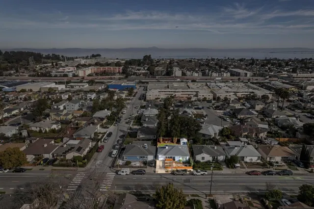 $1,180,000 | 240 North Humboldt Street, San Mateo, CA 94401