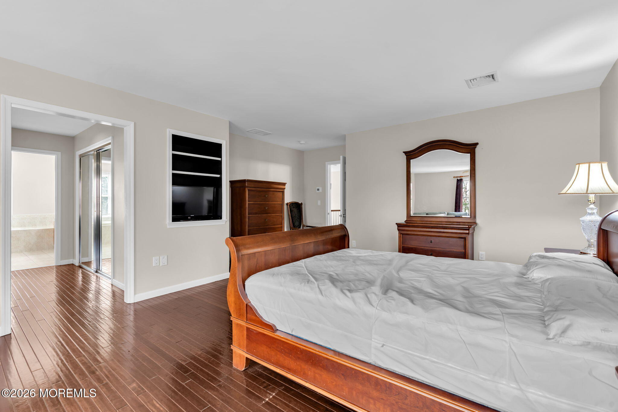 124 Taylors Mills Road Manalapan, NJ 07726 - Photo 26 of 44 39-web-or-mls-DSC02289