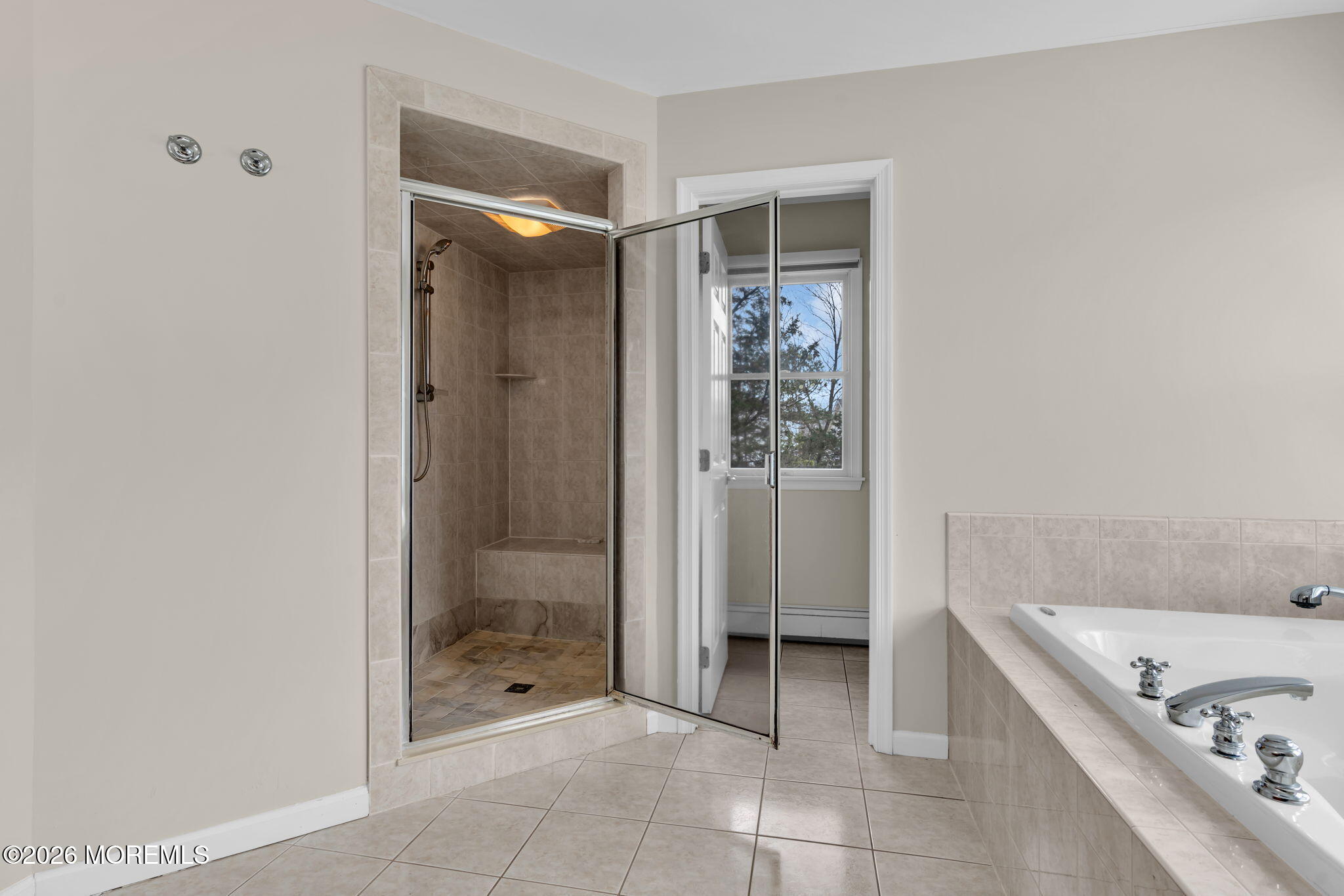 124 Taylors Mills Road Manalapan, NJ 07726 - Photo 29 of 44 42-web-or-mls-DSC02304
