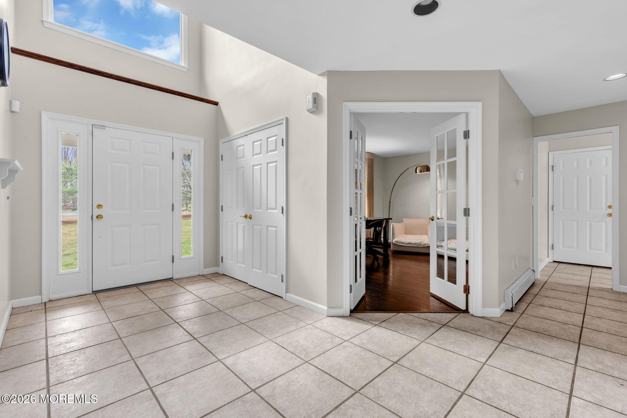 124 Taylors Mills Road Manalapan, NJ 07726 - Photo 3 of 44 12-web-or-mls-DSC02154