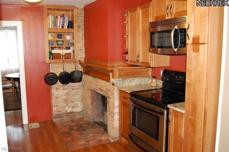 6505 Ridge Road Wadsworth, OH 44281 - Photo 10 of 21