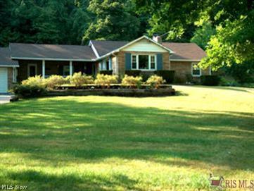 4249 Webb Road Ravenna, OH 44266 - Photo 1 of 1 Front of Home Close Up