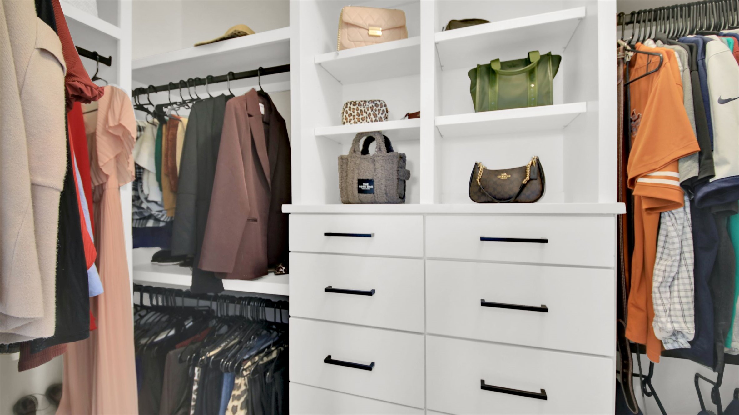 964 Pepperbark Loop Buda, TX 78610 - Photo 21 of 35 View of closet