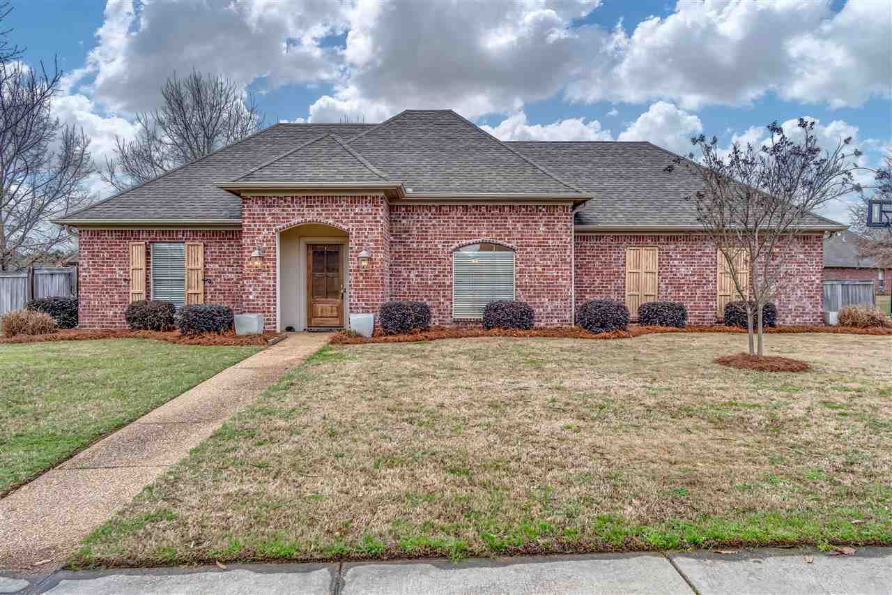 1011 Trinity Drive Madison, MS 39110 - Photo 1 of 39 Photo 1
