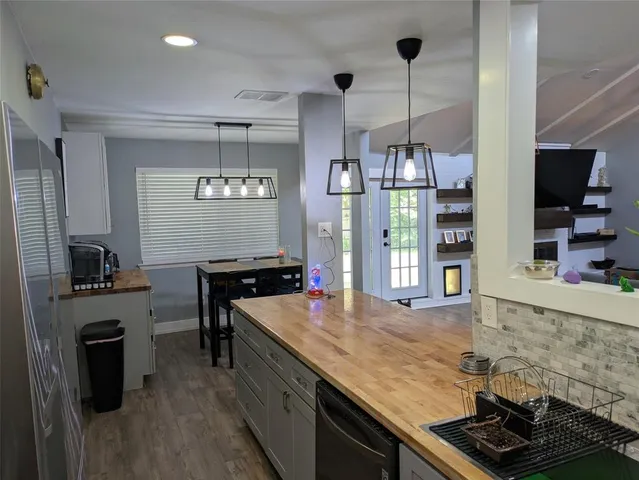 $320,000 | 2507 Carriage Place, Arlington, TX 76014