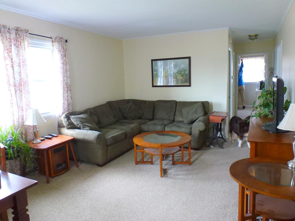 8 Tremont Street Rutland, VT 05701 - Photo 4 of 17