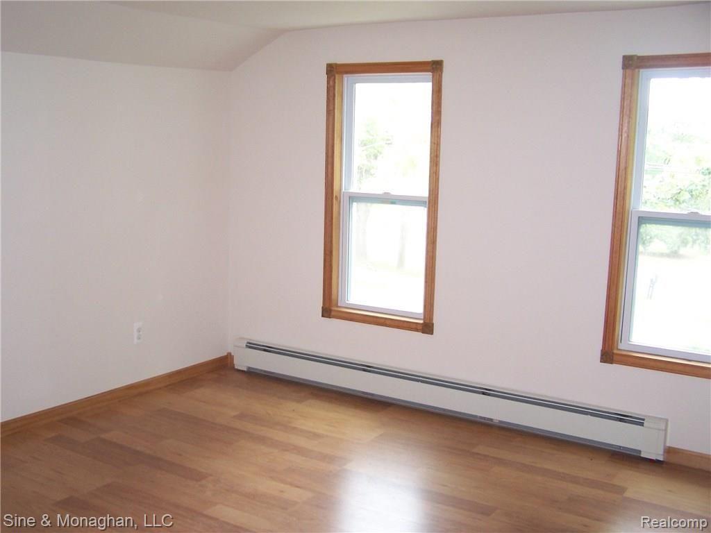 1812 North River Road St. Clair, MI 48079 - Photo 10 of 16 10 - bedroom 3.JPG