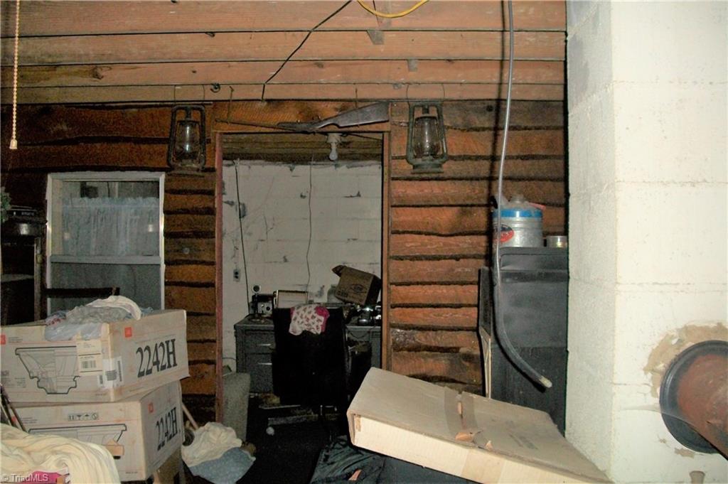 4090 Pine Hall Road Walkertown, NC 27051 - Photo 17 of 30 Gallery Image 17