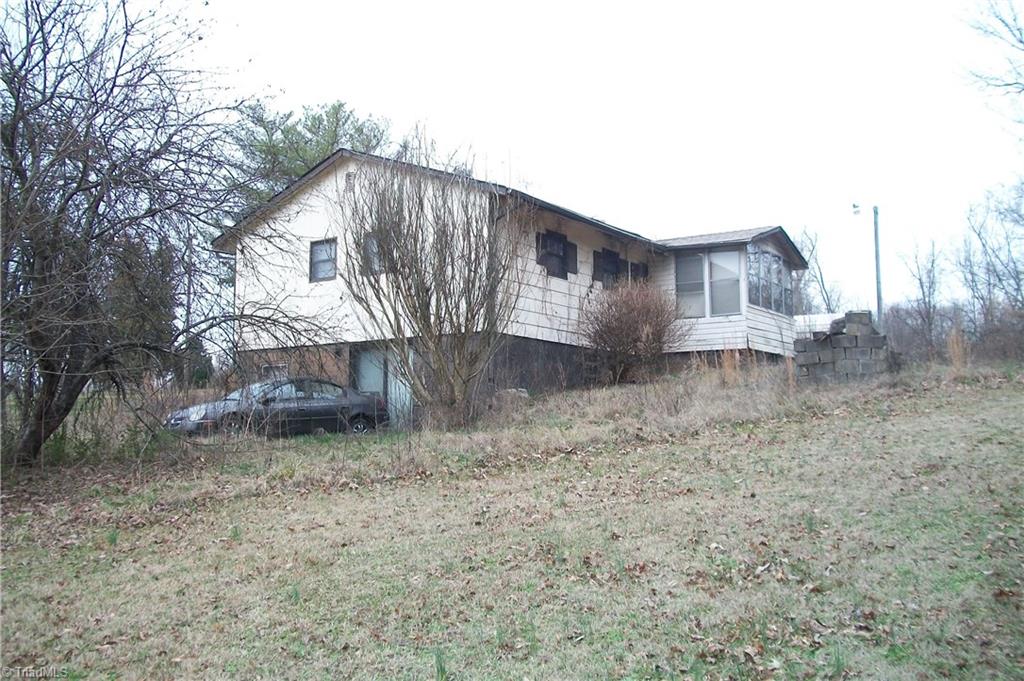 4090 Pine Hall Road Walkertown, NC 27051 - Photo 22 of 30 Gallery Image 22