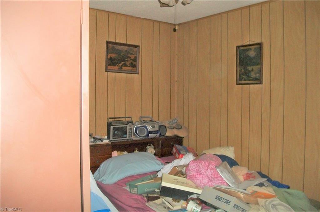 4090 Pine Hall Road Walkertown, NC 27051 - Photo 8 of 30 Gallery Image 8