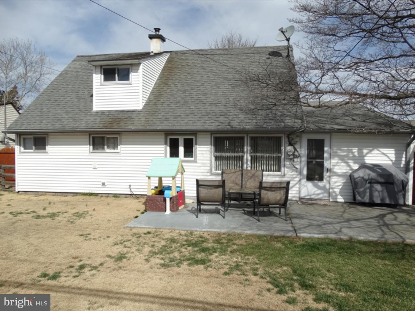 14 Canary Road Levittown, PA 19057 - Photo 23 of 25
