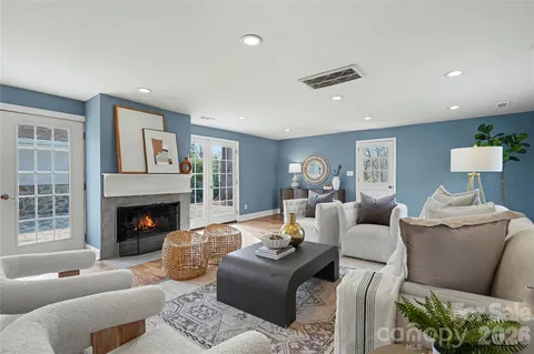 $890,000 | 513 Lyttleton Drive, Charlotte, NC 28211