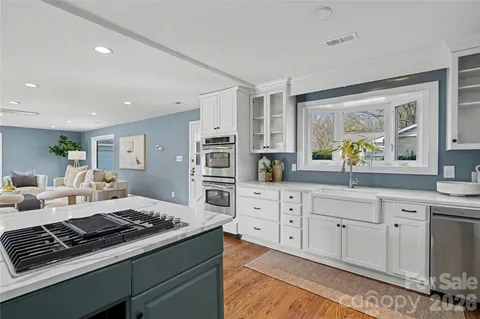 $890,000 | 513 Lyttleton Drive, Charlotte, NC 28211