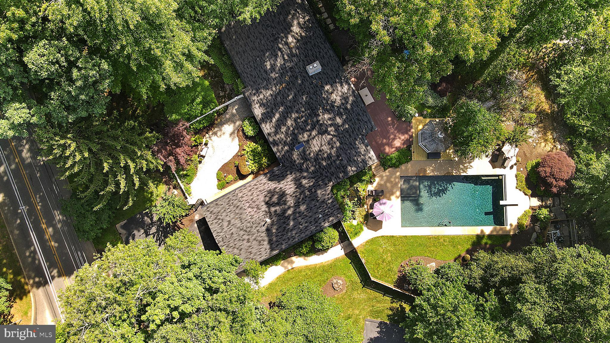 641 Weadley Road Radnor, PA 19087 - Photo 3 of 54