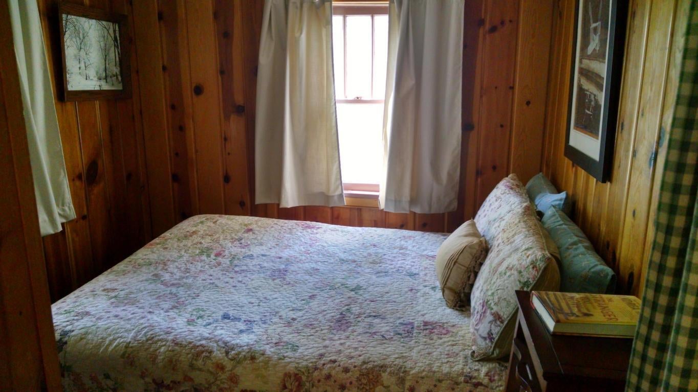 13101 South Cottage Road Barbeau, MI 49710 - Photo 9 of 19 Gallery Image 9