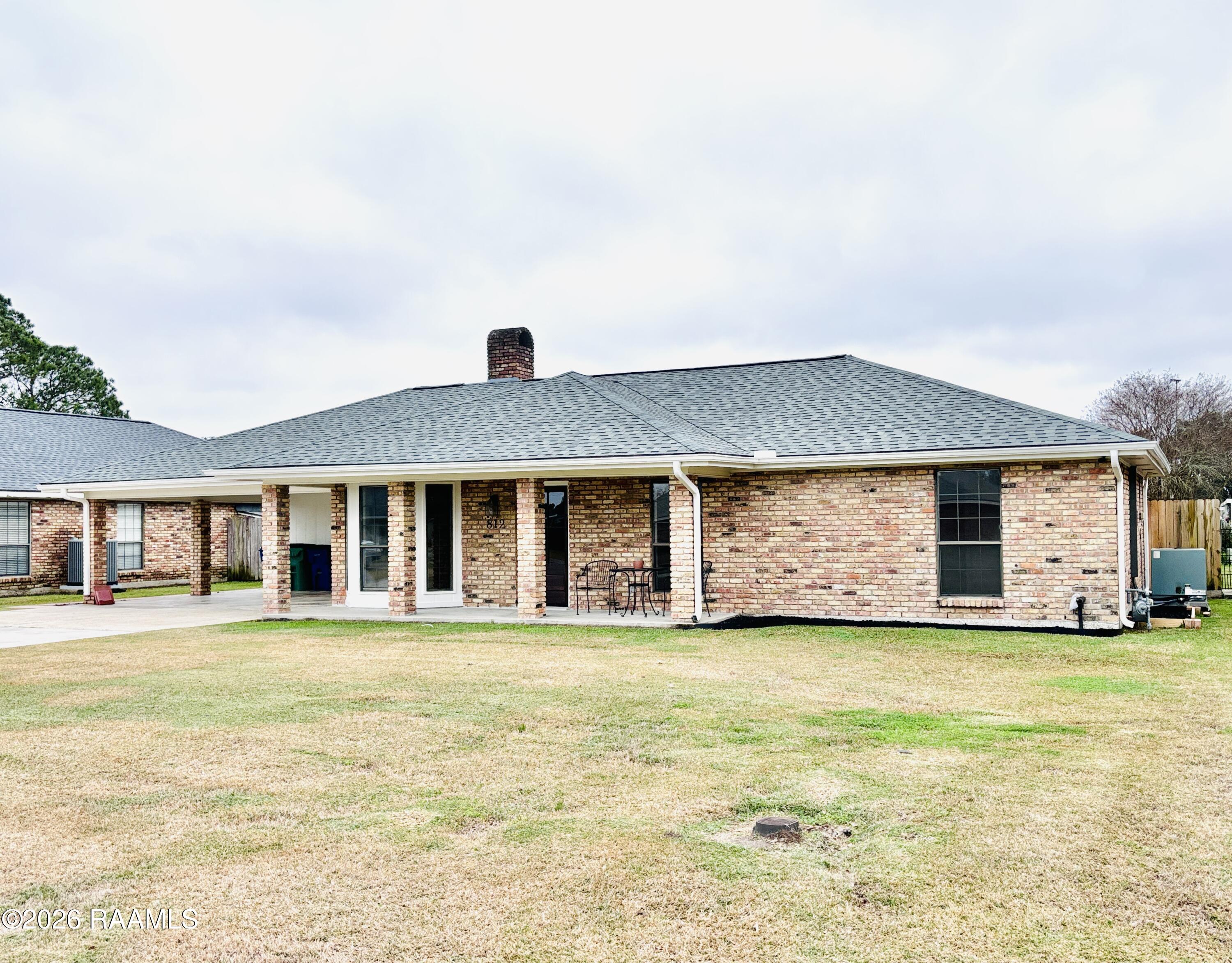 812 East F Street Rayne, LA 70578 - Photo 2 of 4 812 E F ST