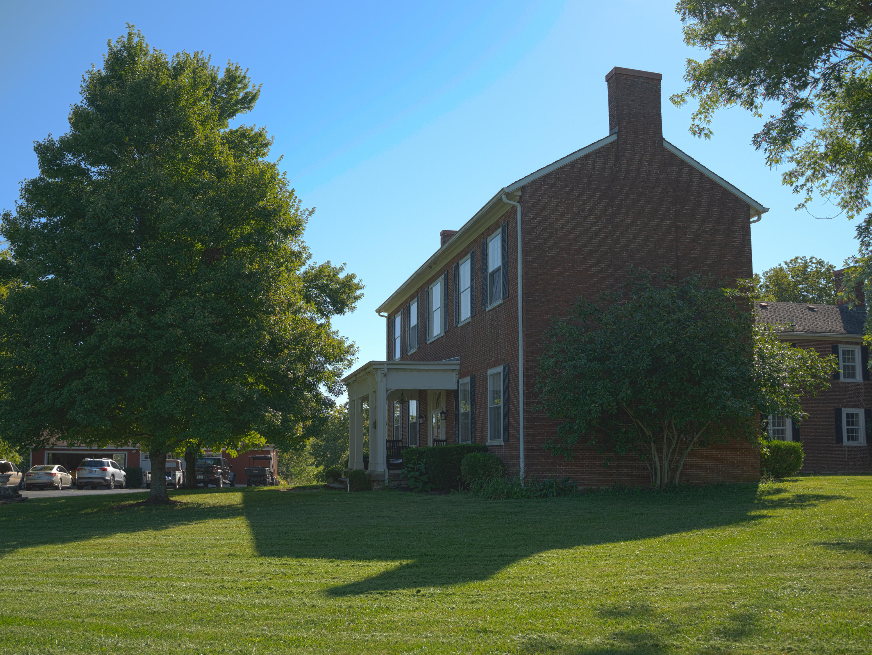 1641 Hume Road Lexington, KY 40516 - Photo 4 of 48 F2