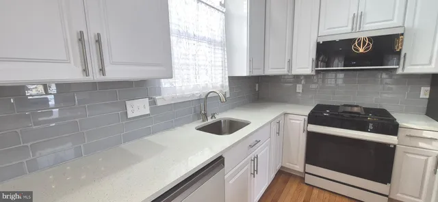 $579,900 | 18 Kelly Drive, Sicklerville, NJ 08081