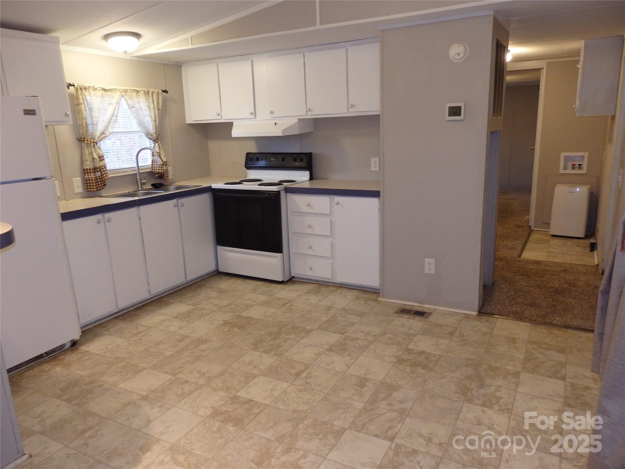 6445 Old Post Trinity, NC 27370 - Photo 16 of 30