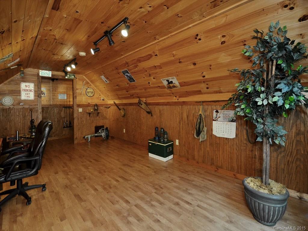 1200 Rhodes Road Hendersonville, NC 28792 - Photo 22 of 24 Gallery Image 22