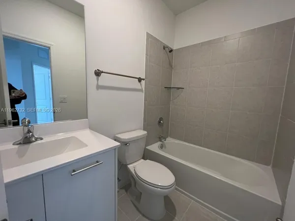 $3,200 | 12612 Northwest 23rd Place, Unit 12612, Miami, FL 33167