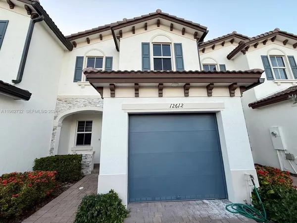 $3,200 | 12612 Northwest 23rd Place, Unit 12612, Miami, FL 33167