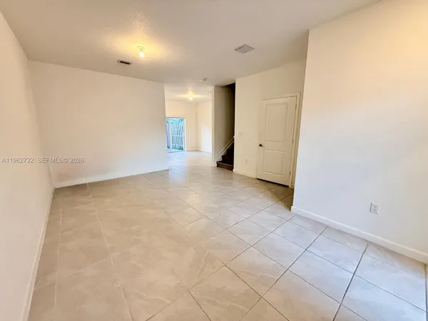 $3,200 | 12612 Northwest 23rd Place, Unit 12612, Miami, FL 33167